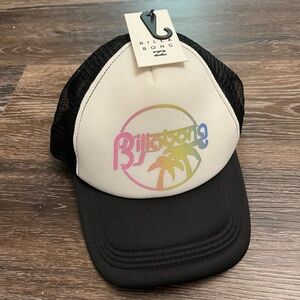 NWT Billabong Trucker Hat